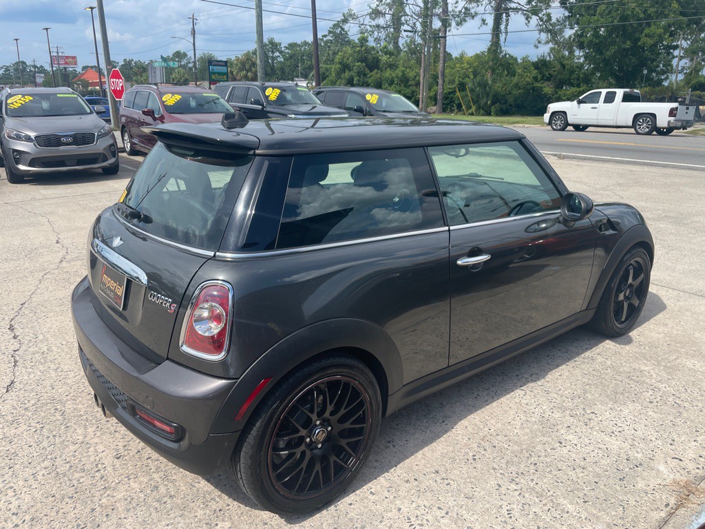2012 MINI Cooper Image 3