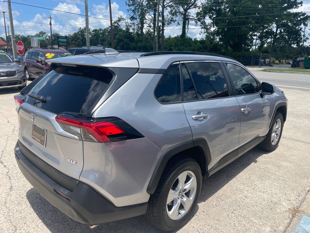 2021 Toyota Rav4 Image 5