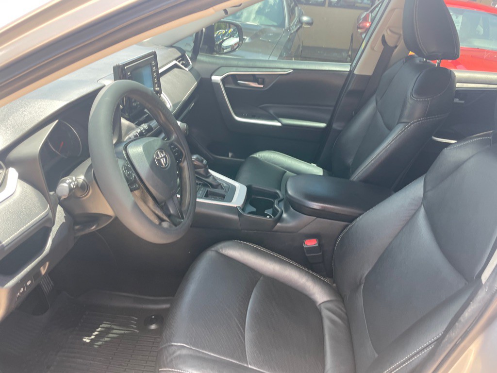 2021 Toyota Rav4 Image 13