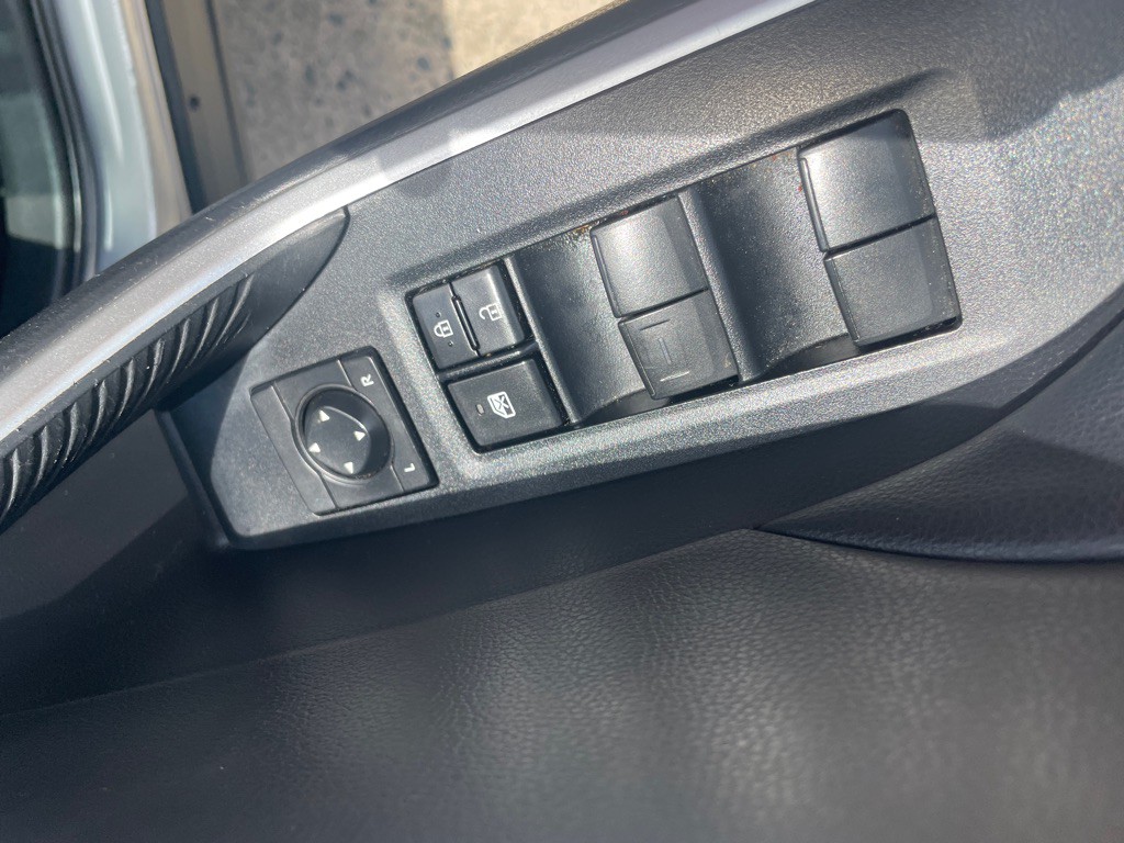 2021 Toyota Rav4 Image 17