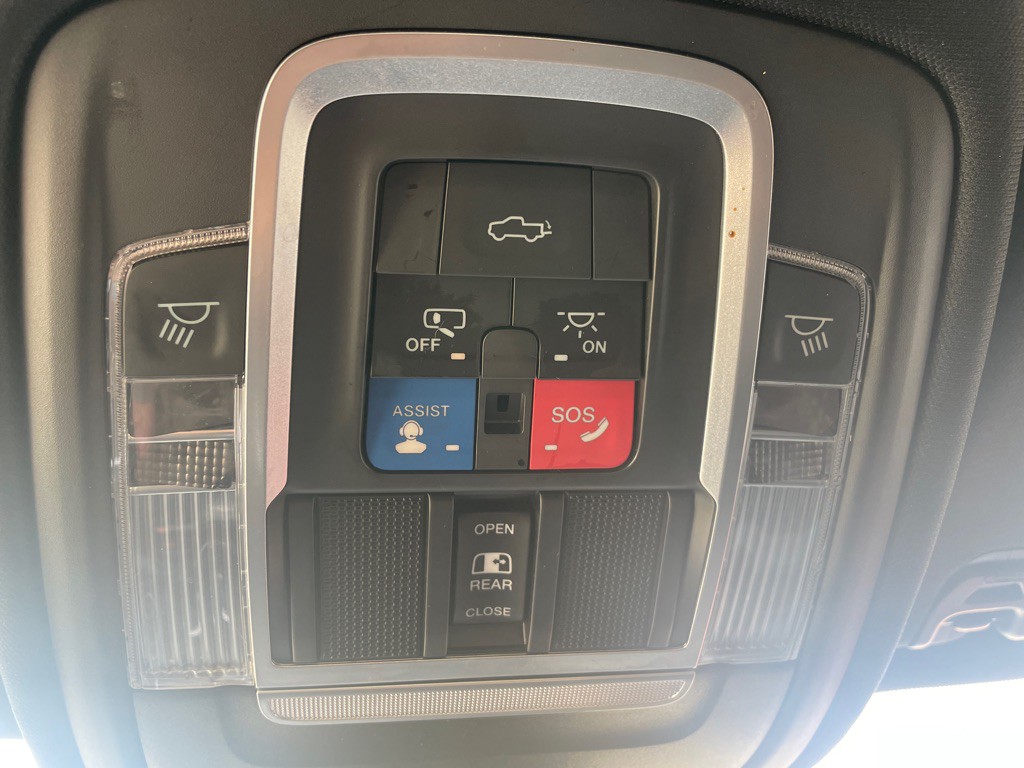 2021 RAM 1500 Image 37