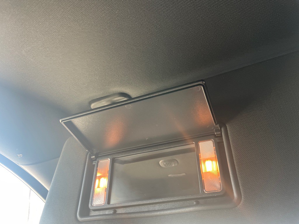 2021 RAM 1500 Image 38