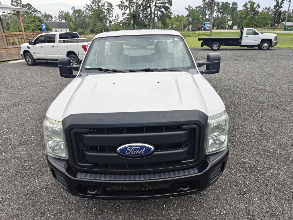 2011 Ford F-250 Image 2