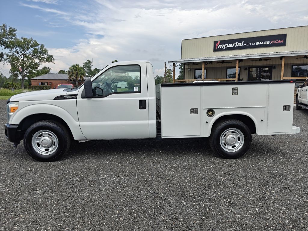 2011 Ford F-250 Image 11