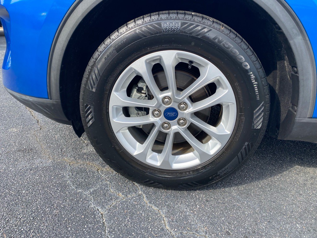 2020 Ford Escape Image 12