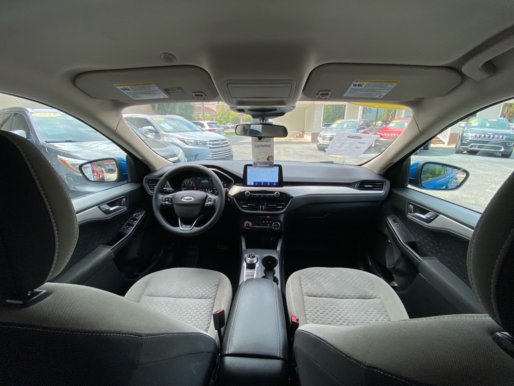 2020 Ford Escape Image 14