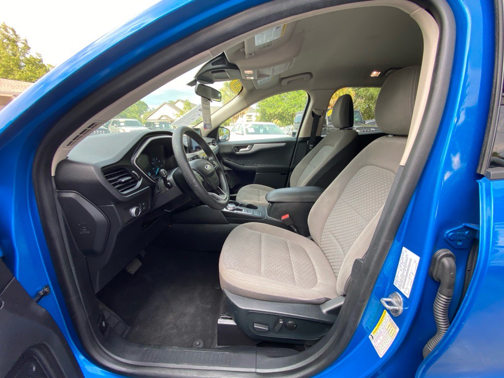 2020 Ford Escape Image 27