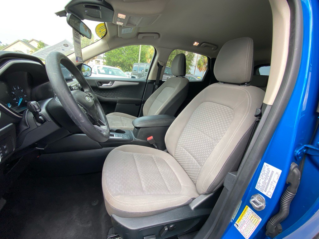 2020 Ford Escape Image 28