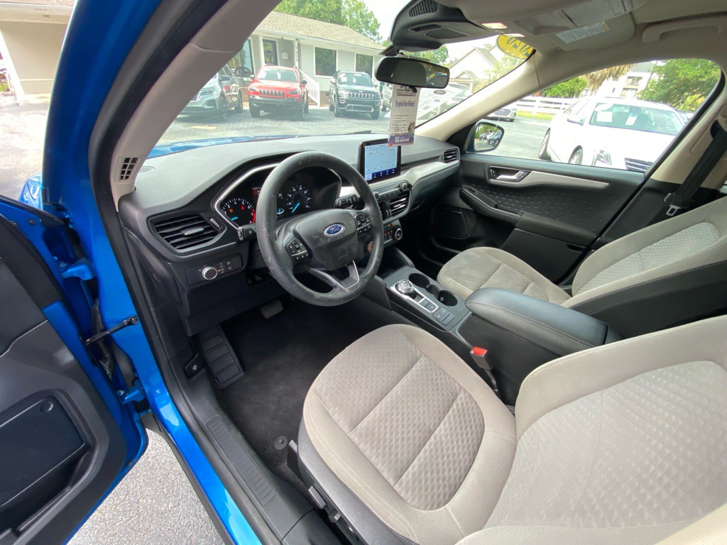 2020 Ford Escape Image 29