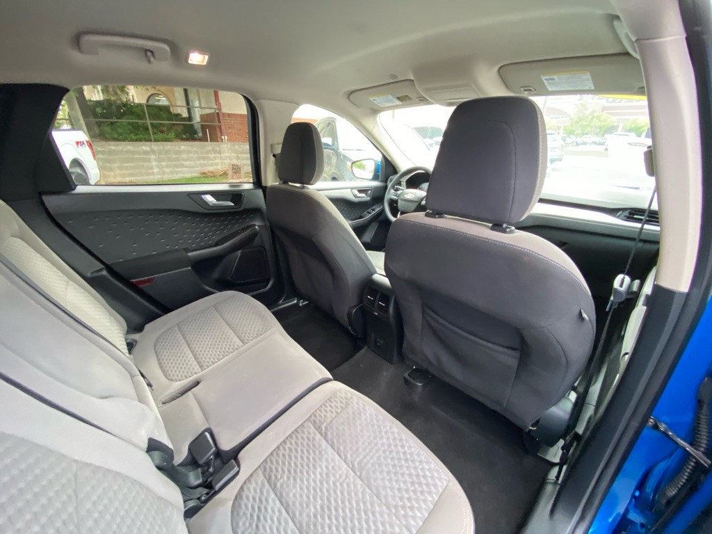 2020 Ford Escape Image 38