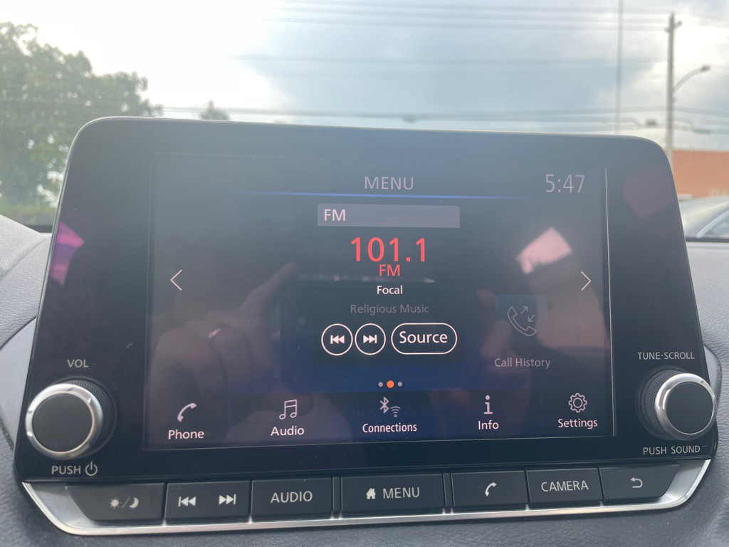 2021 Nissan Sentra Image 22