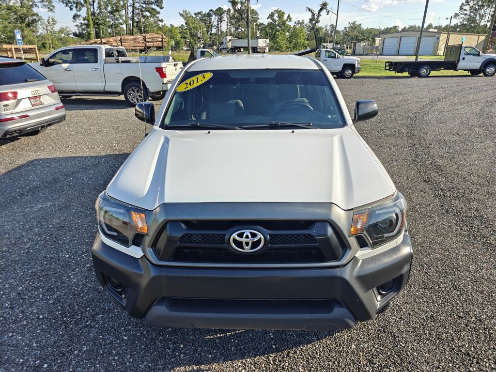 2013 Toyota Tacoma Image 2