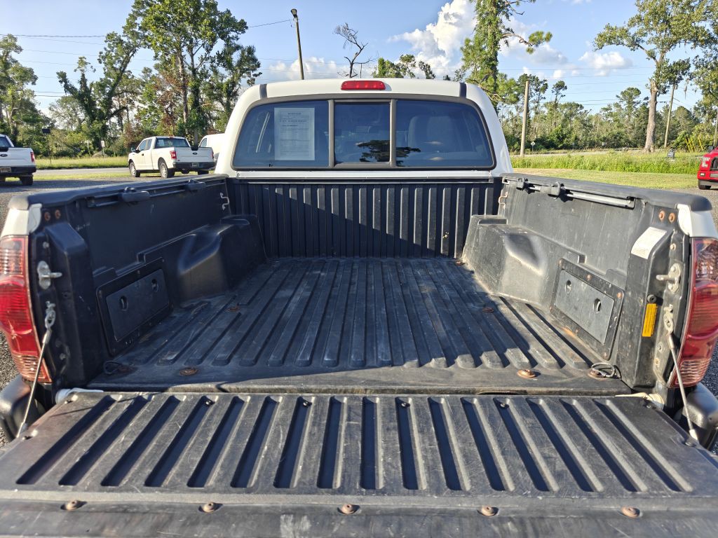 2013 Toyota Tacoma Image 9