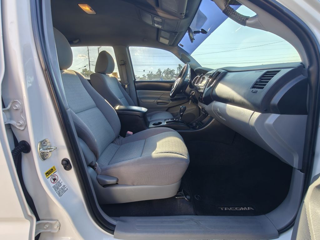 2013 Toyota Tacoma Image 31
