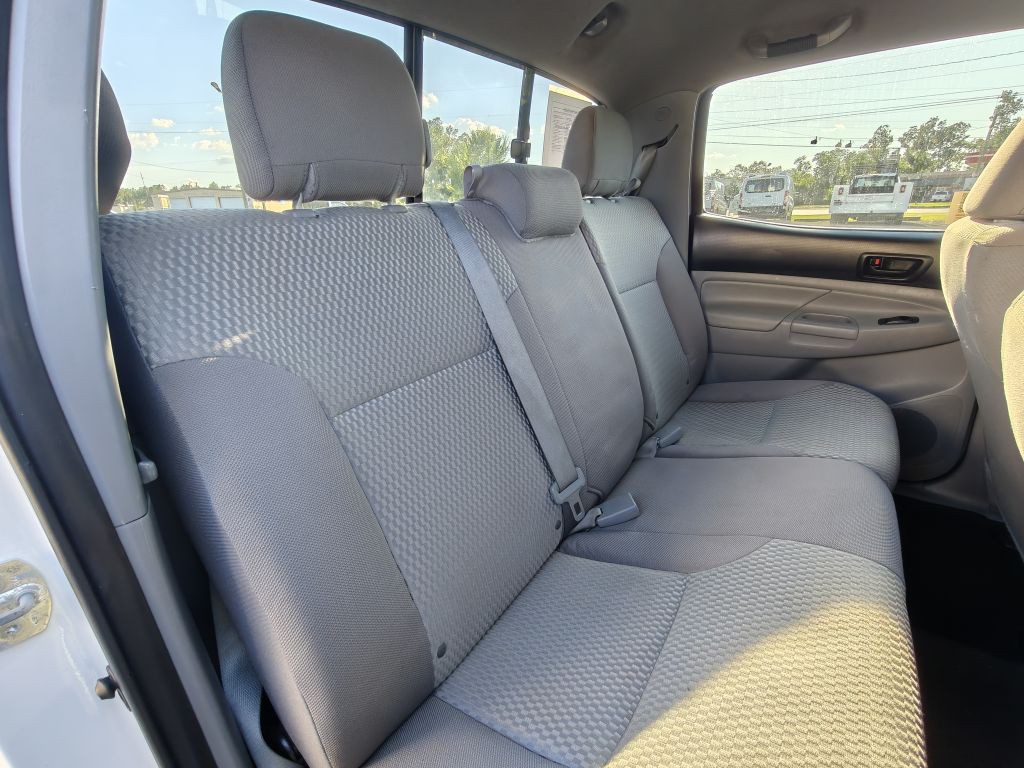 2013 Toyota Tacoma Image 37