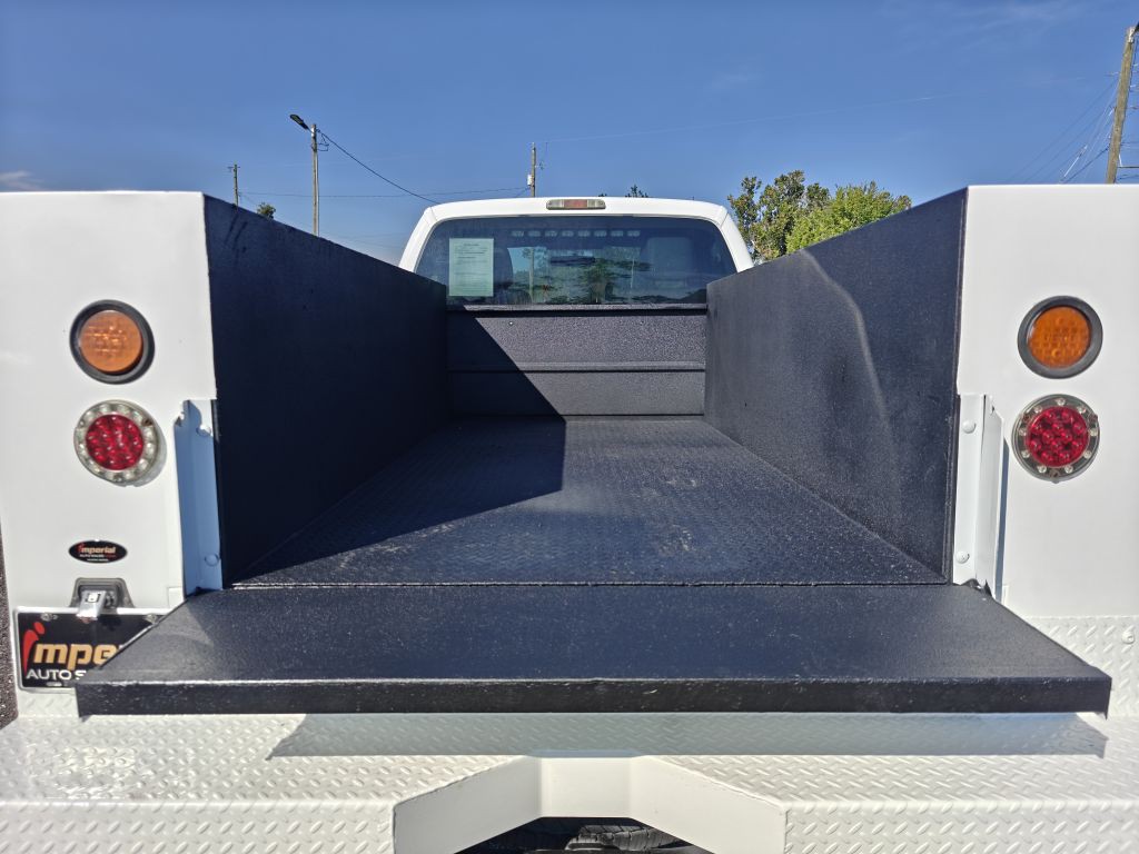 2012 Ford F-350 Image 9