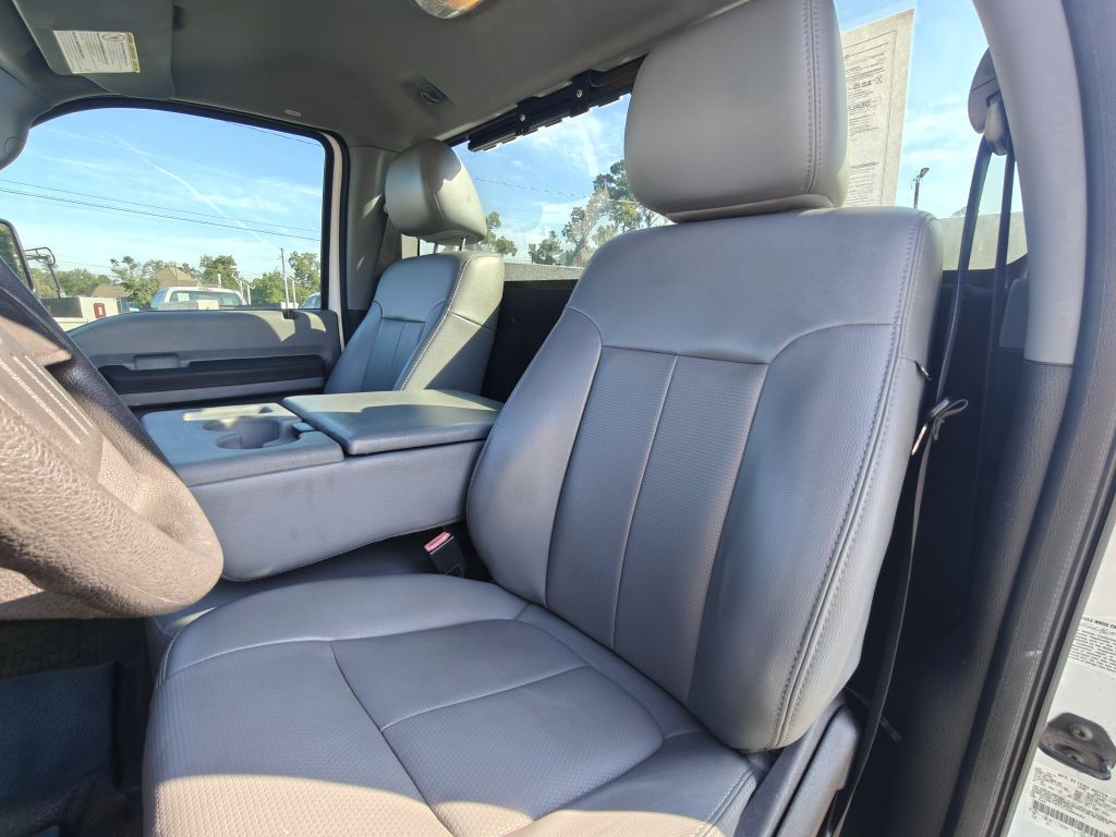 2012 Ford F-350 Image 32