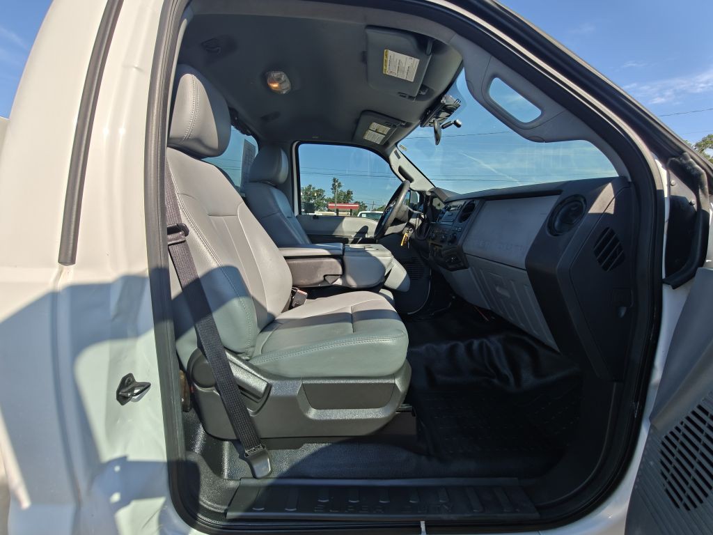 2012 Ford F-350 Image 37