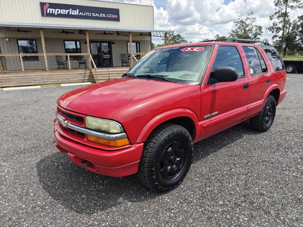 2004 Chevrolet Blazer Image 1