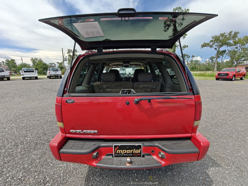 2004 Chevrolet Blazer Image 11