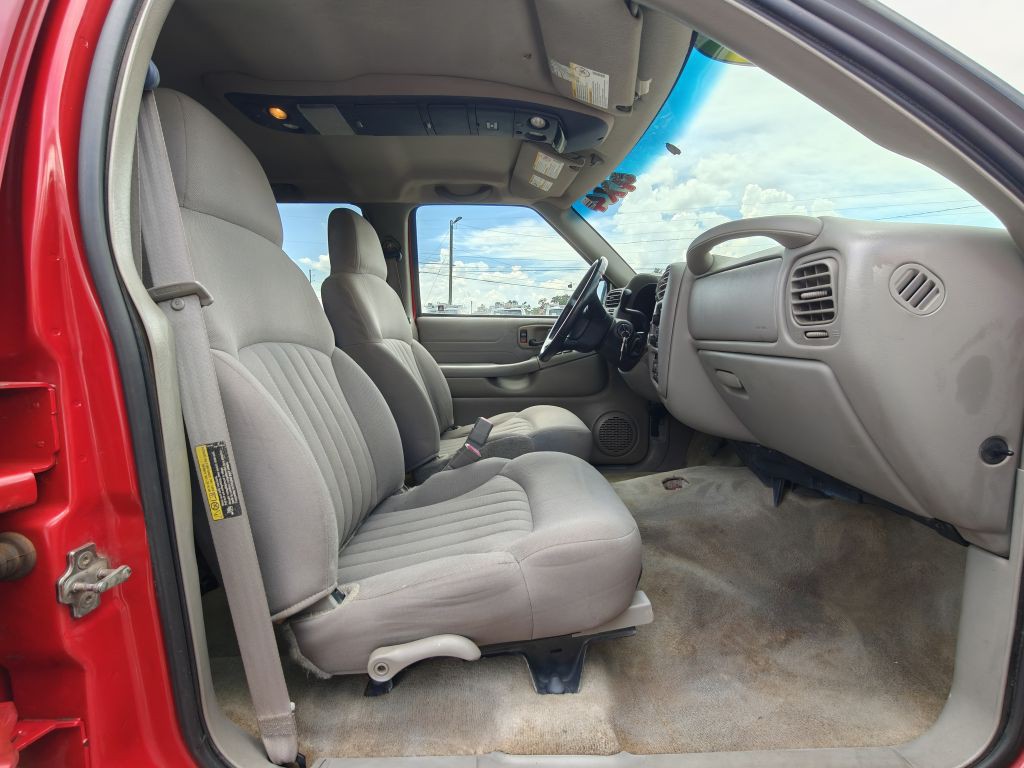 2004 Chevrolet Blazer Image 32