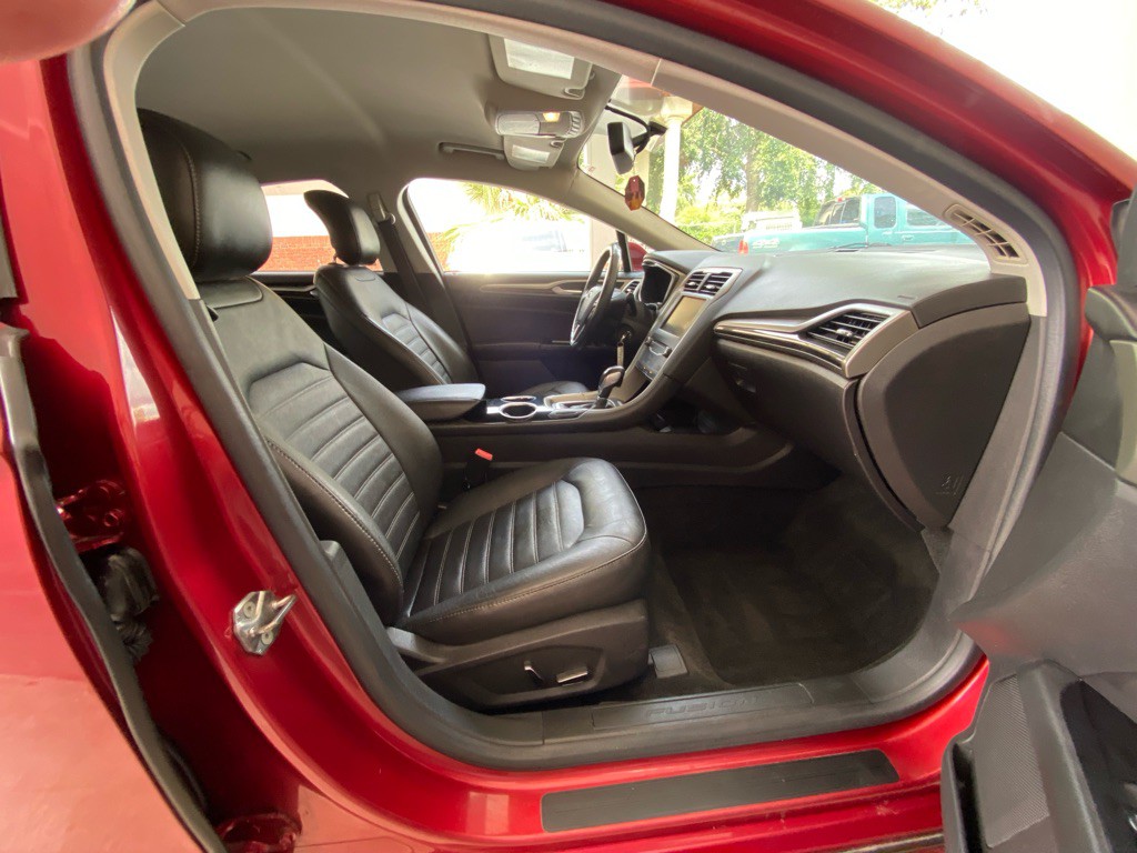 2013 Ford Fusion Image 32