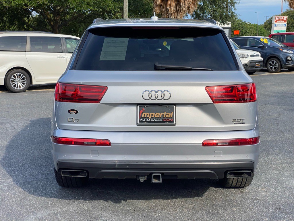 2018 Audi Q7 Image 9