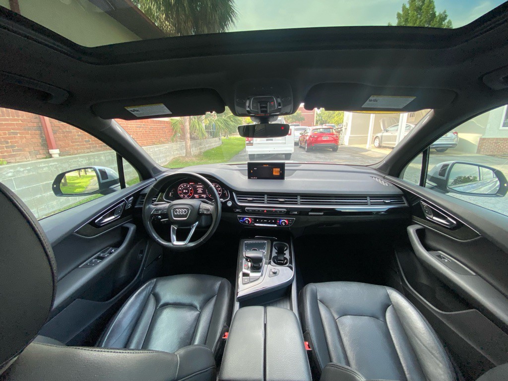 2018 Audi Q7 Image 16