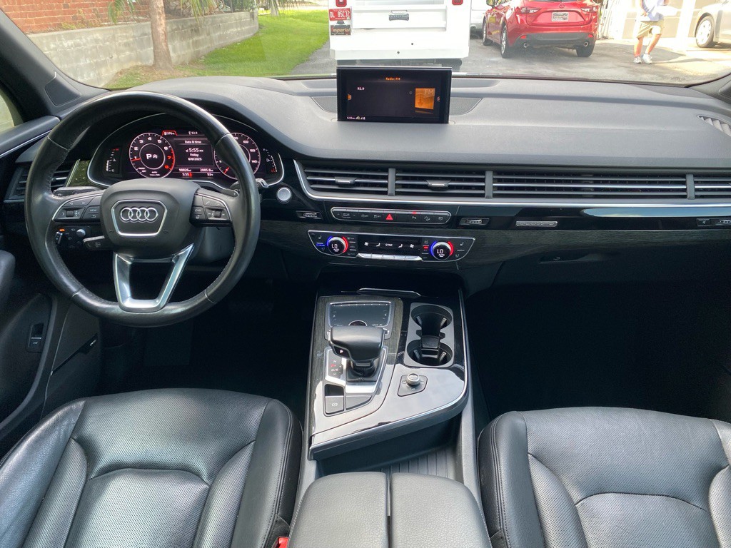 2018 Audi Q7 Image 17