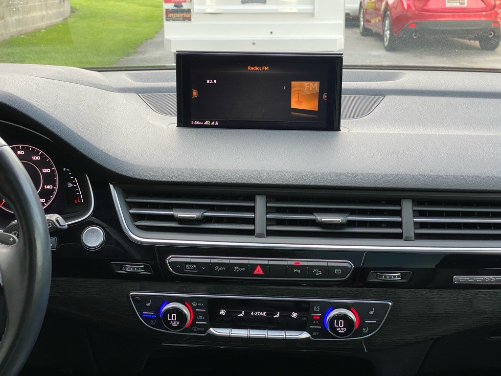 2018 Audi Q7 Image 26