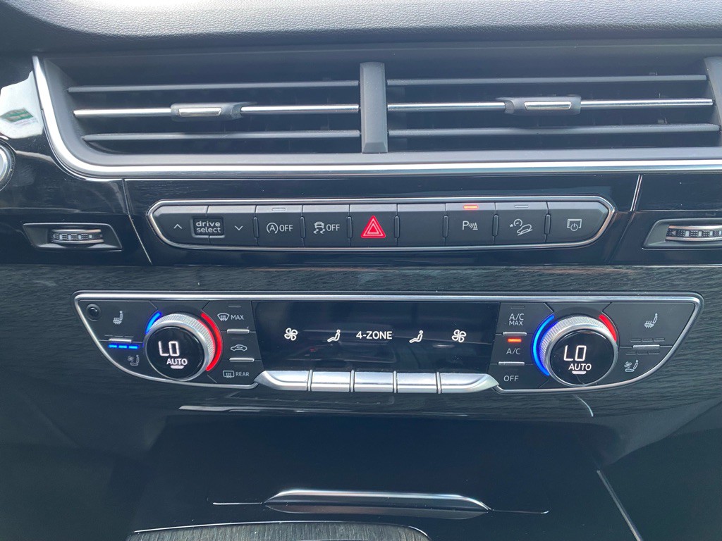 2018 Audi Q7 Image 30