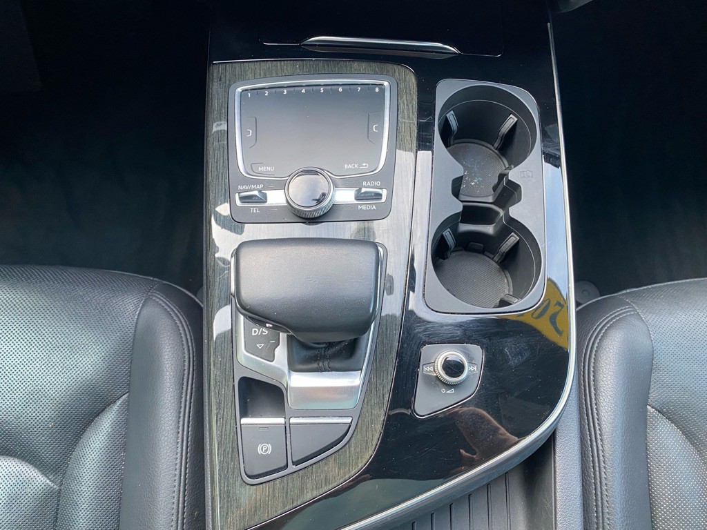 2018 Audi Q7 Image 32