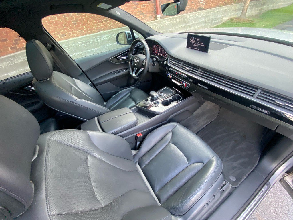 2018 Audi Q7 Image 44