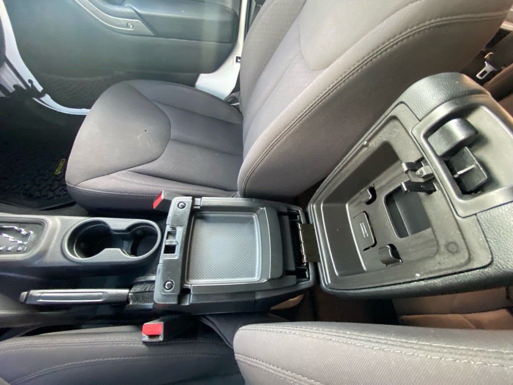 2014 Jeep Wrangler Image 27