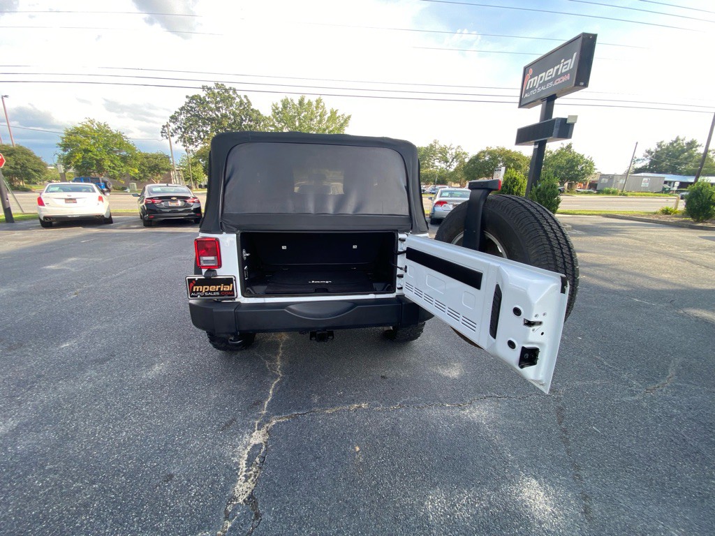2014 Jeep Wrangler Image 48