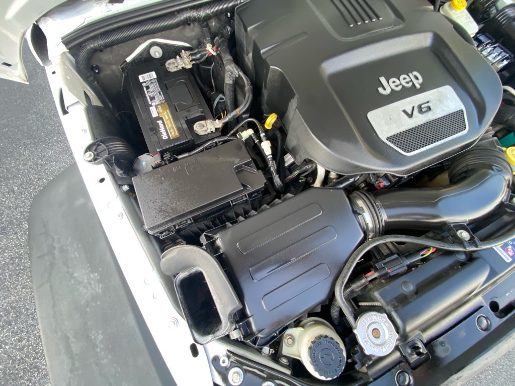 2014 Jeep Wrangler Image 52