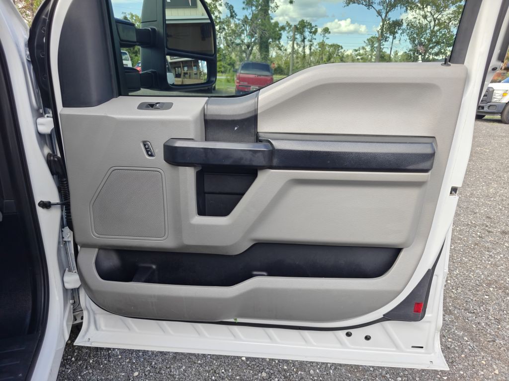 2021 Ford F-250 Image 37
