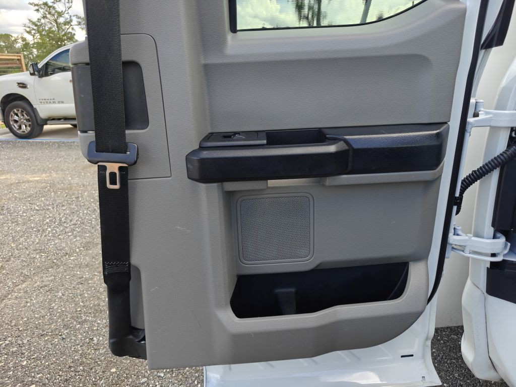 2021 Ford F-250 Image 38