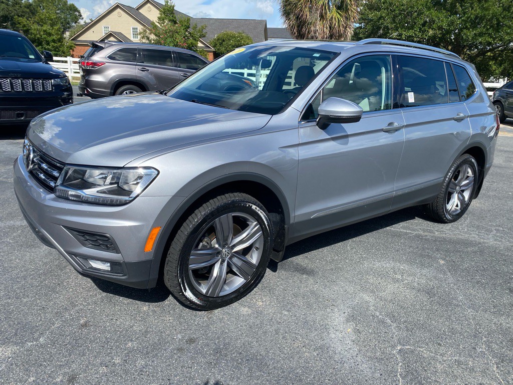 2020 Volkswagen Tiguan Image 1