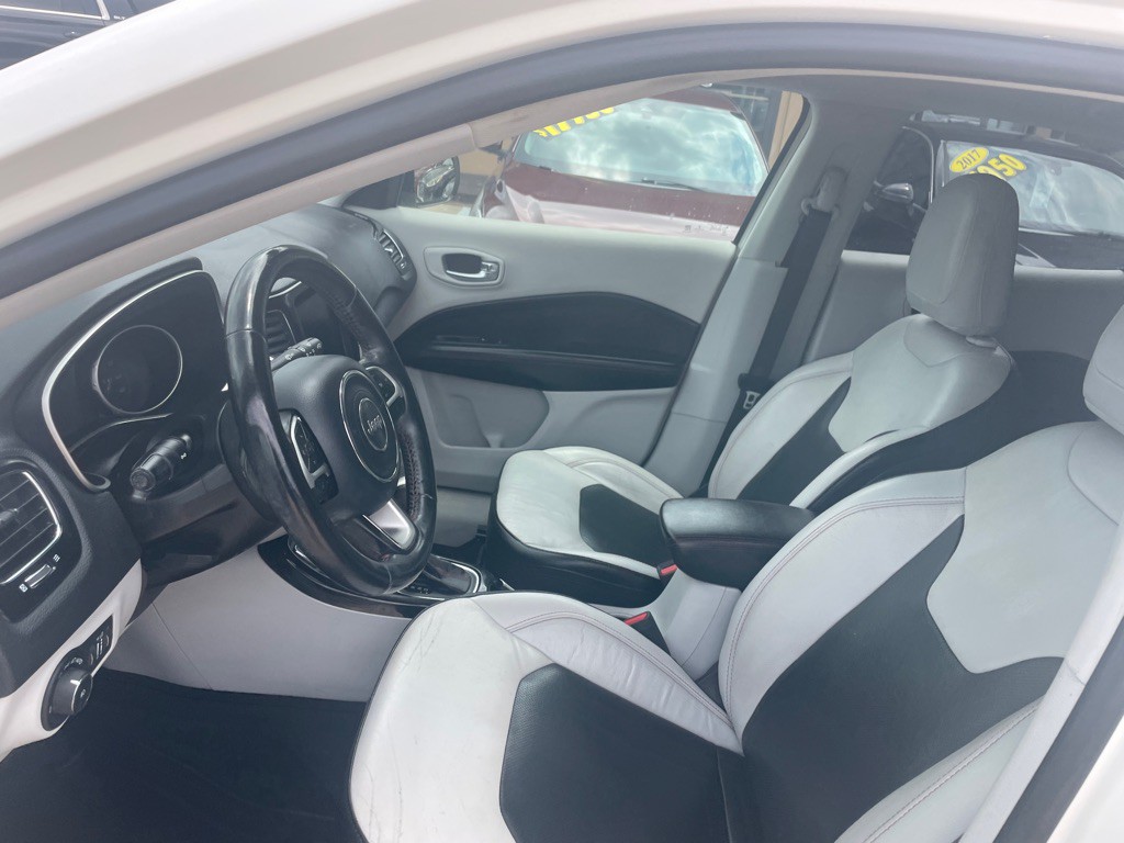 2020 Jeep Compass Image 14