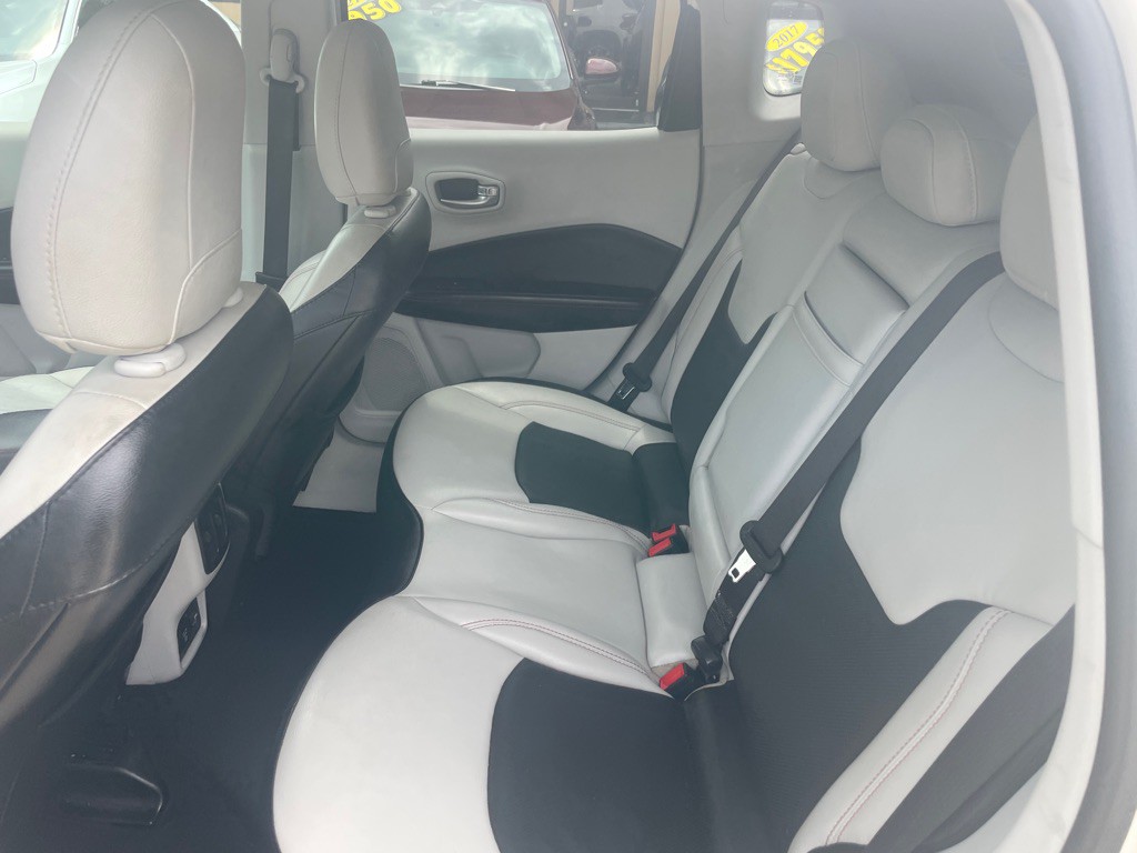 2020 Jeep Compass Image 15