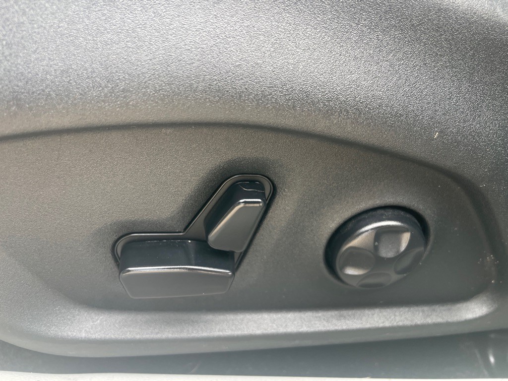 2020 Jeep Compass Image 19