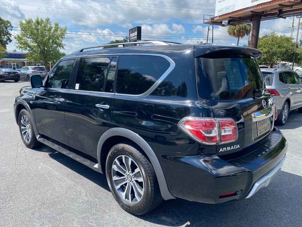 2018 Nissan Armada Image 4