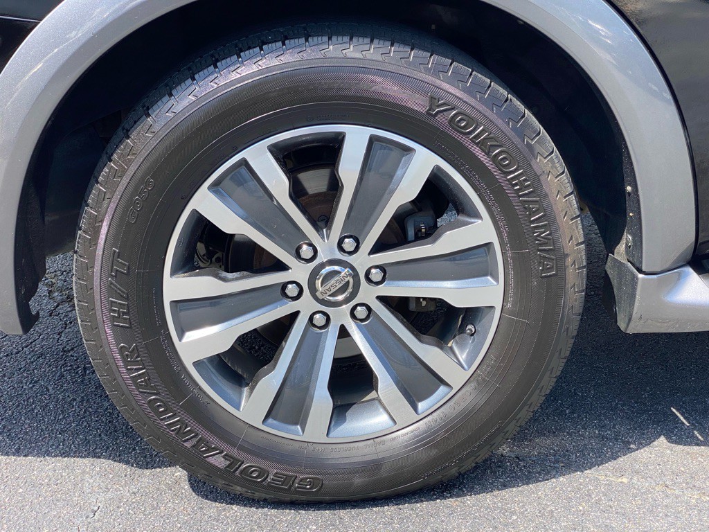 2018 Nissan Armada Image 12