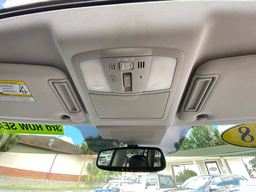 2018 Nissan Armada Image 33