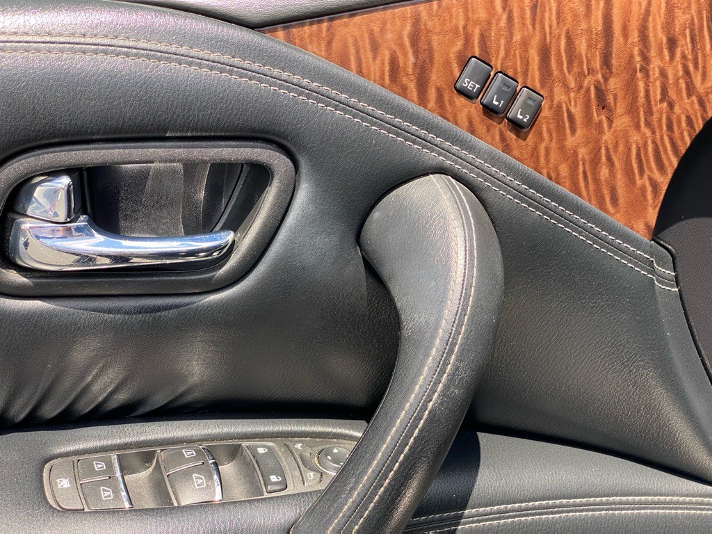 2018 Nissan Armada Image 44
