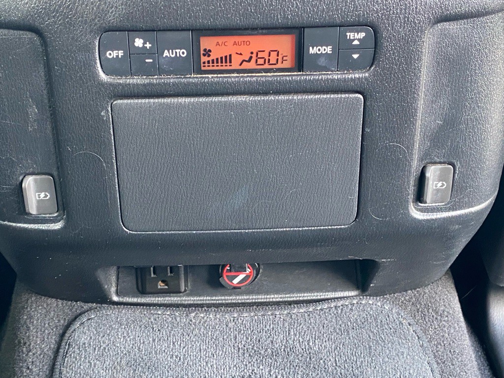 2018 Nissan Armada Image 56