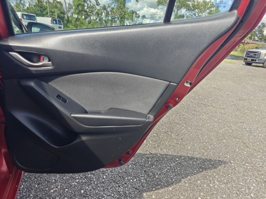 2015 Mazda Mazda3 Image 25