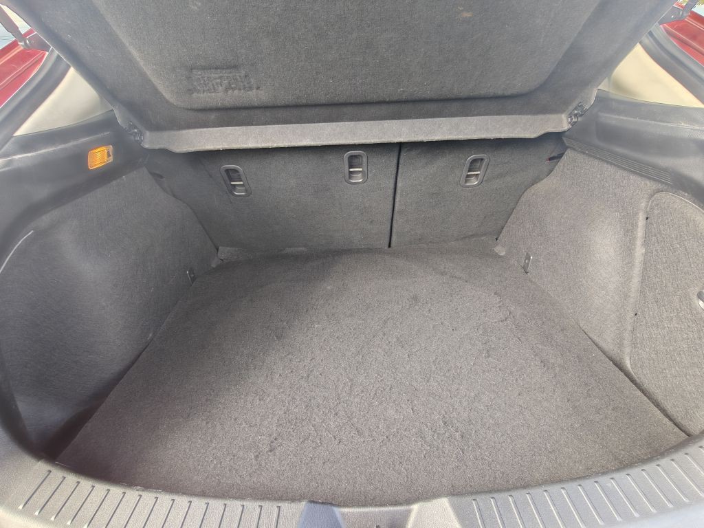 2015 Mazda Mazda3 Image 33