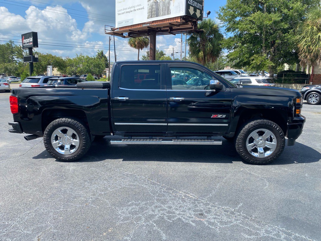 2015 Chevrolet Silverado 1500 Image 2
